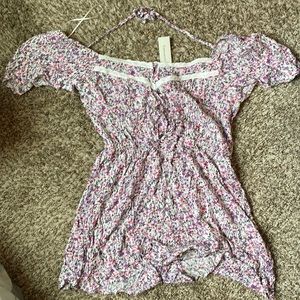 Brand new floral romper.